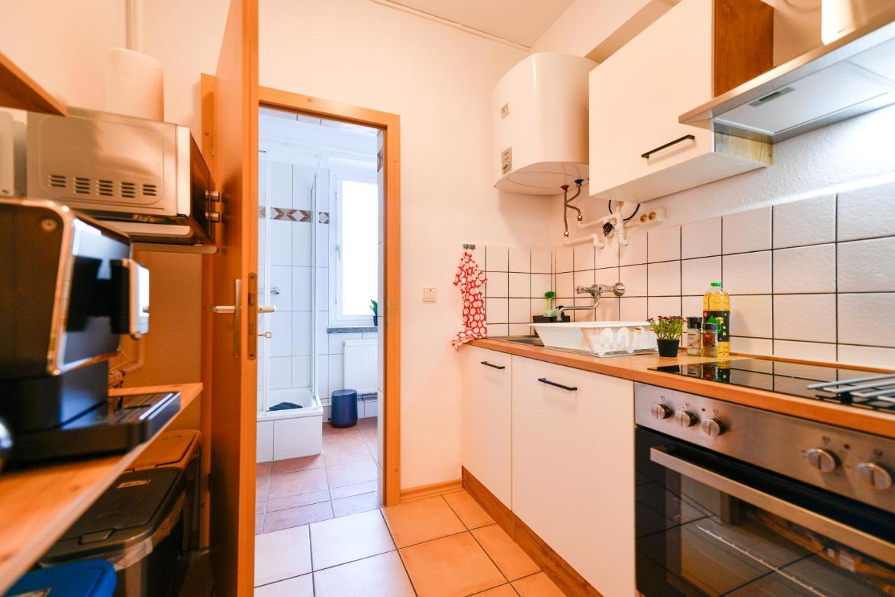 Fuerst-Pueckler-Apartment_Bis 6 Personen_Waschmaschine_Kueche_2X Parkplaetze_Terrasse_Netflix Котбус Екстер'єр фото